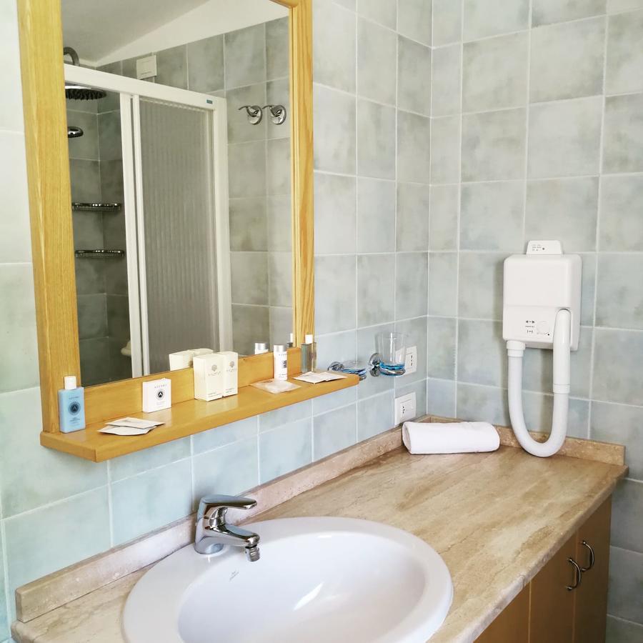 Hotel Villa Del Mare Sinnai Bilik gambar